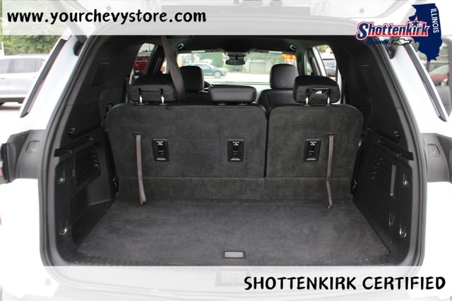 Used 2025 Chevrolet Traverse SUV