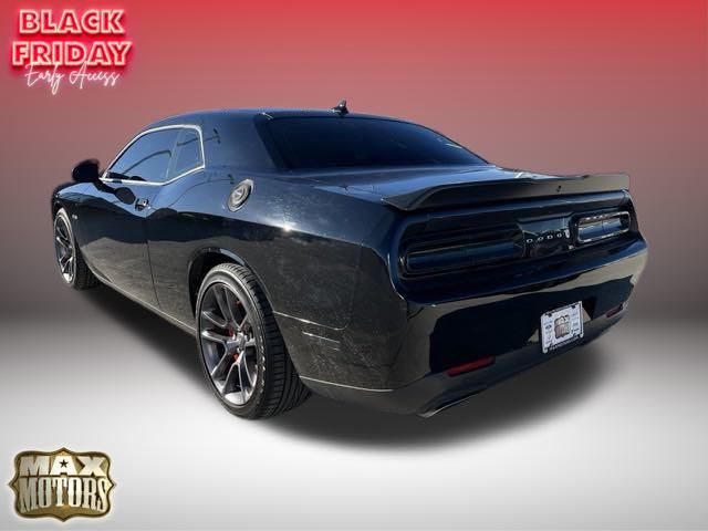 2023 Dodge Challenger R/T 10