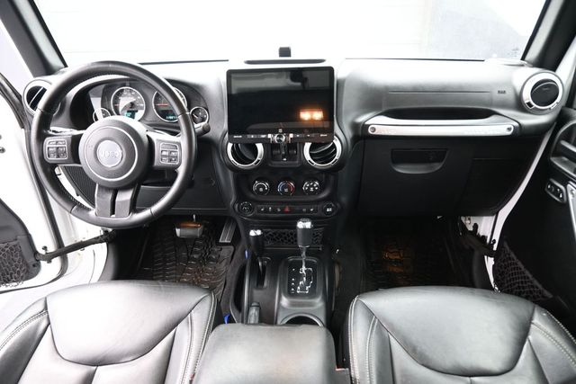 Used 2017 Jeep Wrangler SUV