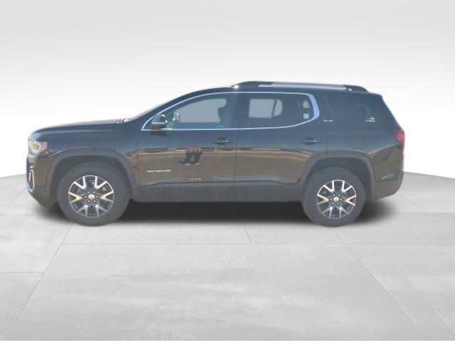 2023 GMC Acadia SLE photo