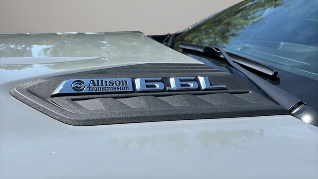 Used 2025 Gray Chevrolet Custom image 39