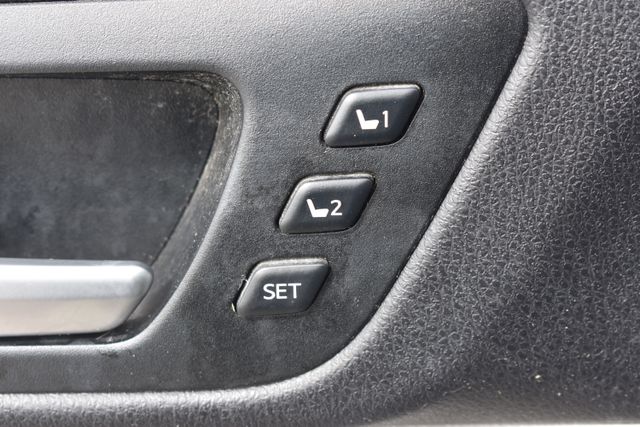 Used 2016 Toyota Highlander SUV