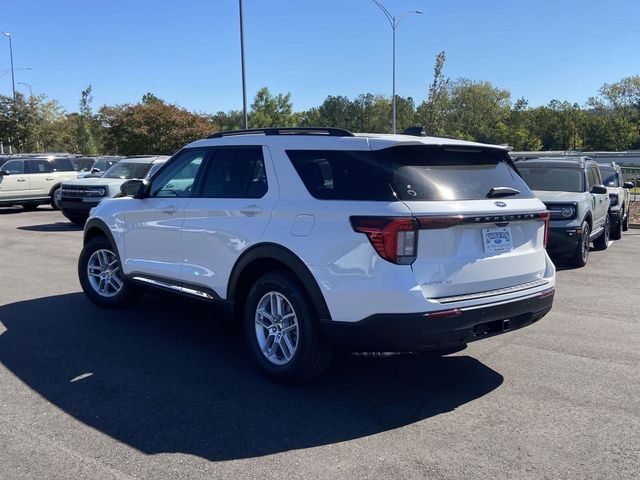 2025 Ford Explorer Active 6