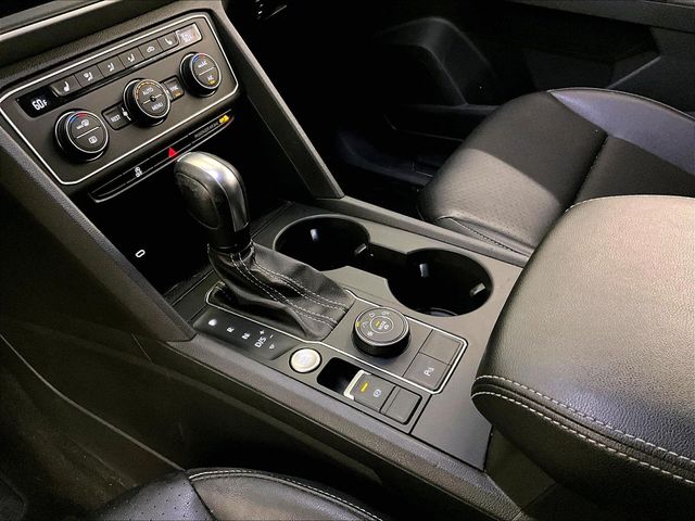 2021 Volkswagen Atlas 3.6L V6 SE w/Technology White at Subaru and VW of Moon Township