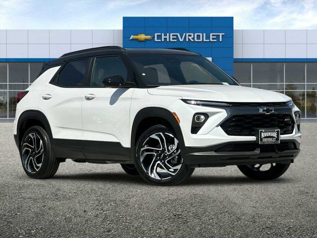 2024 Chevrolet TrailBlazer RS 2