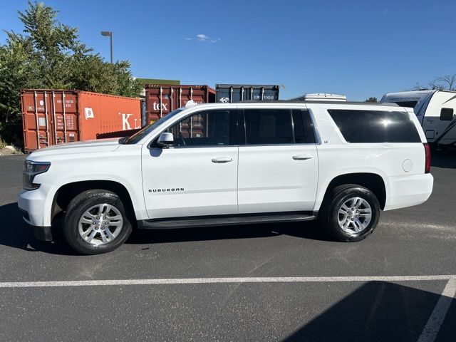 2019 Chevrolet Suburban LT 4