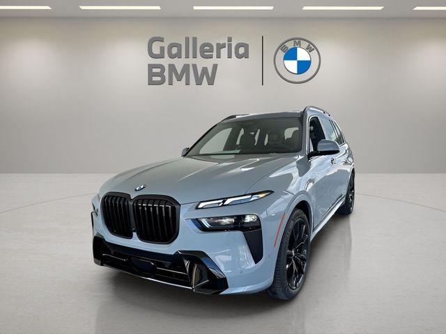 2026 BMW X7 40i's photo