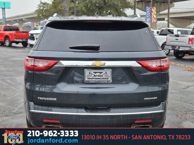 Used Car 2019 Chevrolet Traverse  Premier For Sale Under $20,000 In San Antonio, Texas