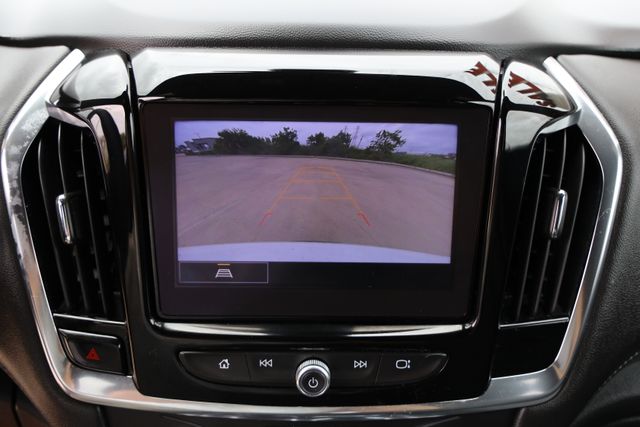 2023 Chevrolet Traverse LT White at Joe Myers Mazda Kia
