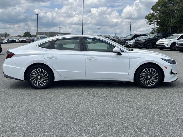 Used 2023 White Hyundai Limited image 14