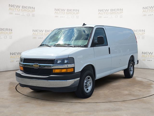 Summit White 2025 Chevrolet Express Cargo Van Rear-Wheel Drive 8-Speed Automatic Overdrive