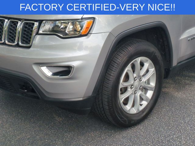 Used 2021 Silver Jeep Laredo E image 9