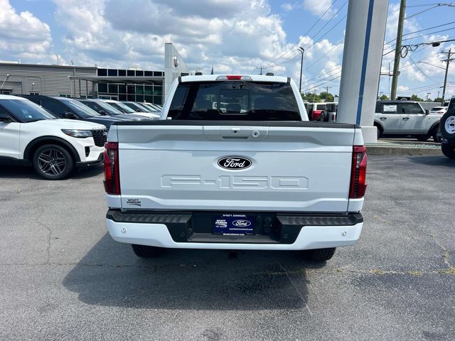 New 2026 White Ford XLT image 4
