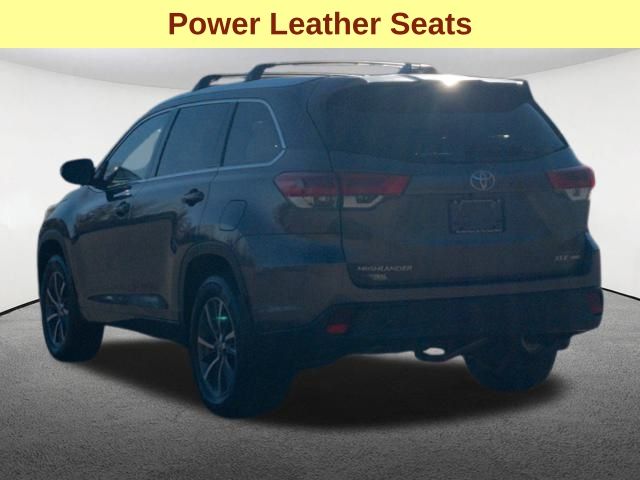 2018 Toyota Highlander XLE 9