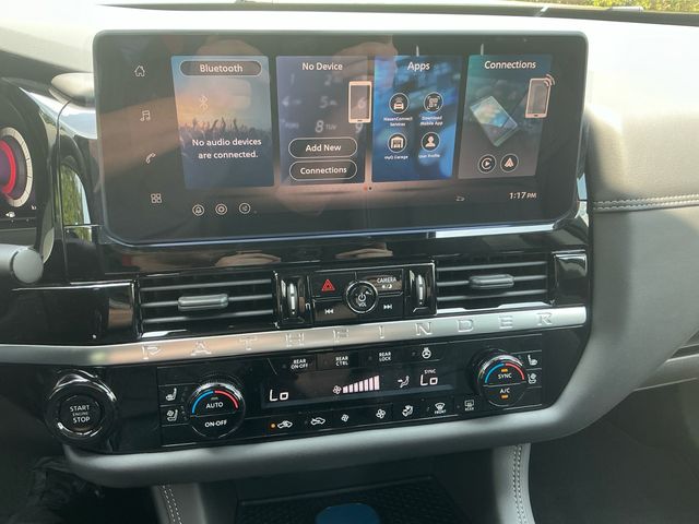 NissanPathfinder23