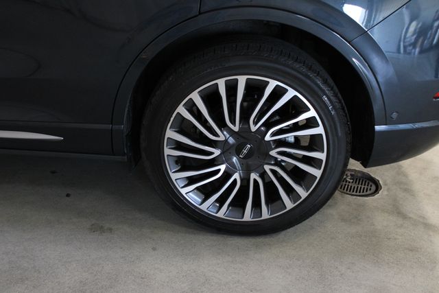 Used 2020 Blue Lincoln Reserve image 36
