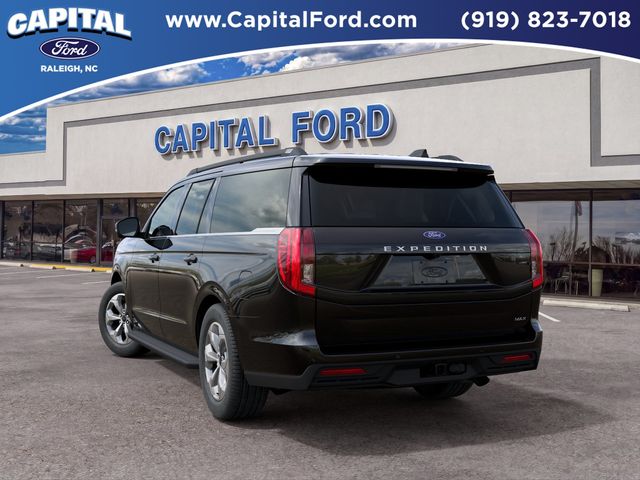 New 2027 Black Ford Active image 9