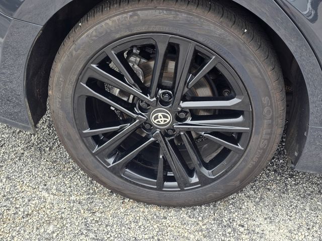 2025 Toyota Camry SE:169133B