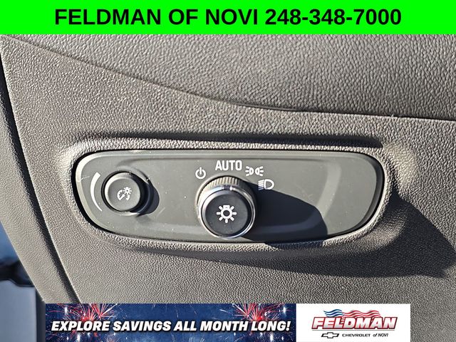 Used 2023 Chevrolet Equinox For Sale in Livonia, MI
