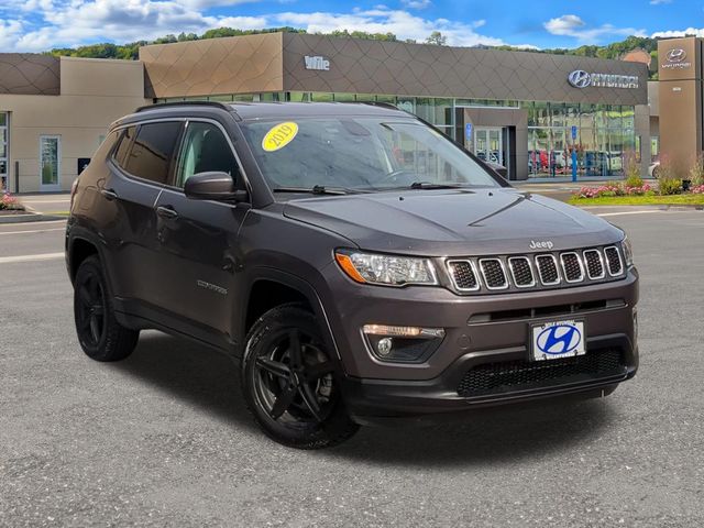 Gray (Granite Crystal Metallic Clearcoat) 2019 Jeep Compass SUV / Crossover Four-Wheel Drive 9-Speed Automatic