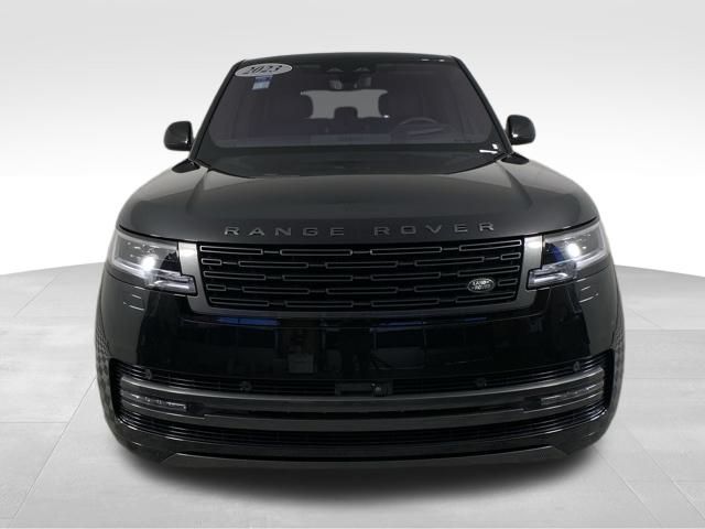 2023 Land Rover Range Rover SE 10