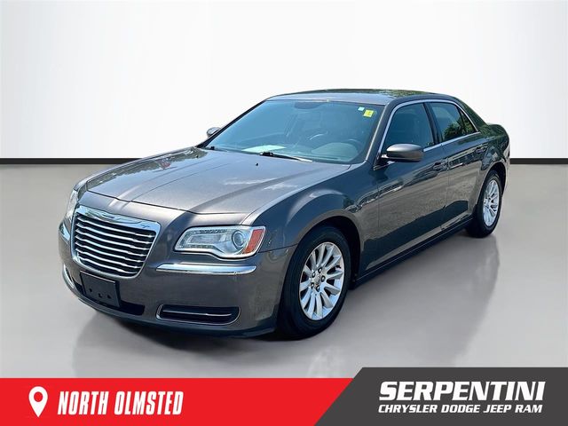 Gray (Granite Crystal Metallic Clearcoat) 2013 Chrysler 300 Sedan Rear-Wheel Drive 8-Speed Automatic