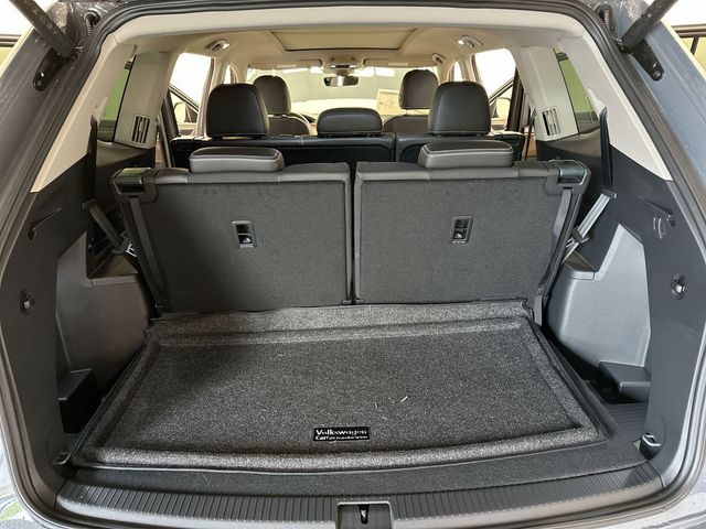 2026 Volkswagen Atlas 2.0T SE w/Technology Gray at Sutliff Volkswagen