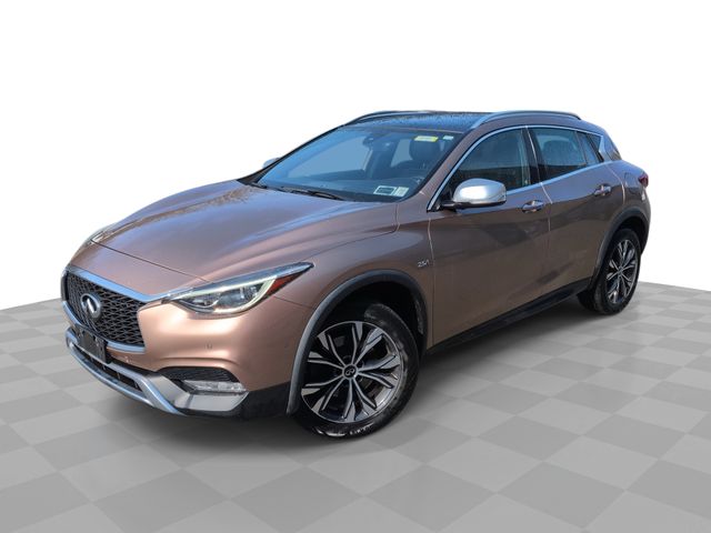 2017 INFINITI QX30 Premium AWD