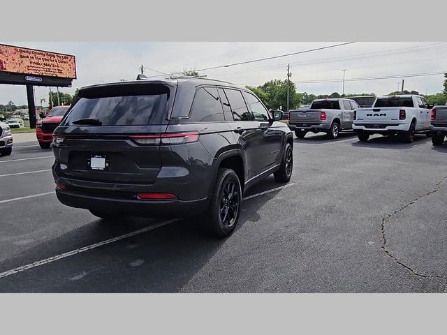 2025 Jeep Grand Cherokee Altitude X 4x2