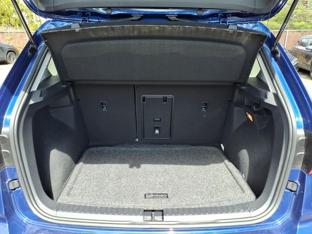 2023 Volkswagen Taos - Image 24