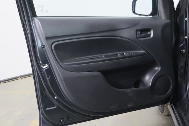 MitsubishiMirage G417