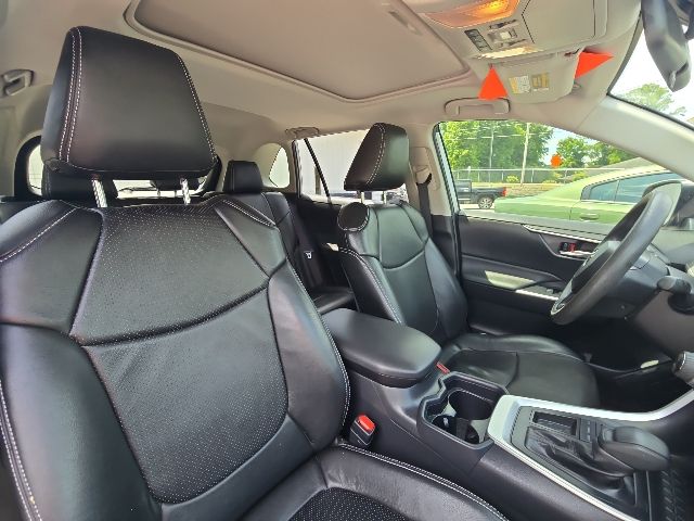 2019 Toyota RAV4 XLE:168550A
