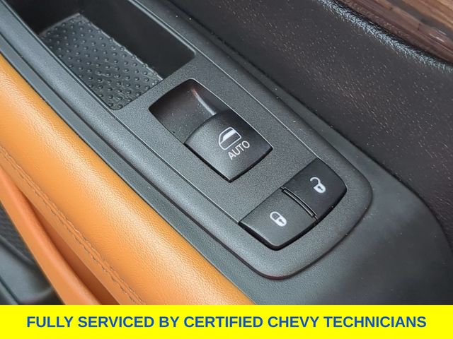 Used 2022 Chrysler Pacifica Van