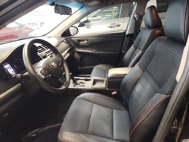 2015 Toyota Camry SE 5