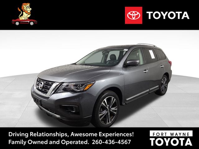2020 Nissan Pathfinder Platinum photo