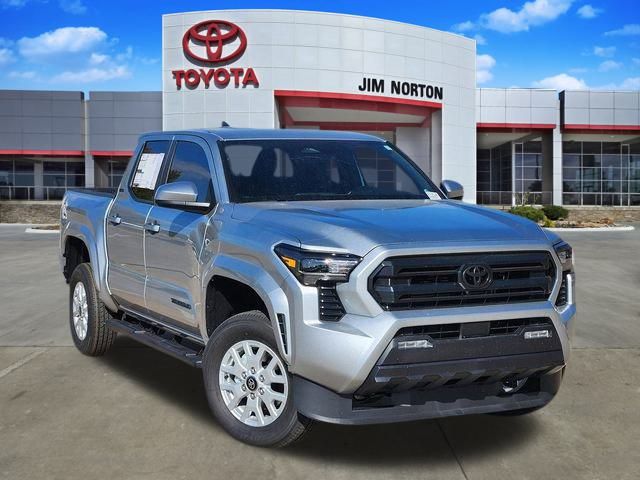 2025 Toyota Tacoma SR5's photo
