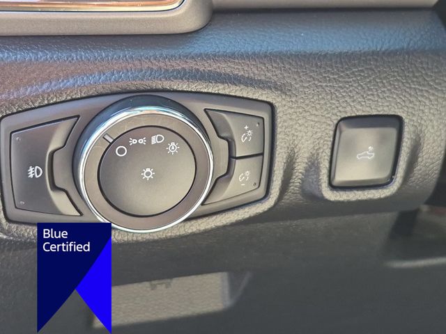 Used 2019 Red Ford XLT image 17