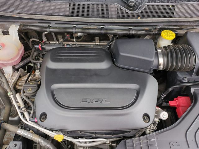 used 2023 Chrysler Pacifica car, priced at $23,790