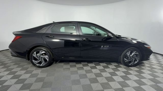 New 2025 Hyundai Elantra For Sale in Indianapolis, IN