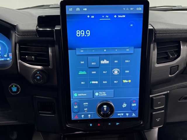 2025 Ford F-150 Lightning Flash photo