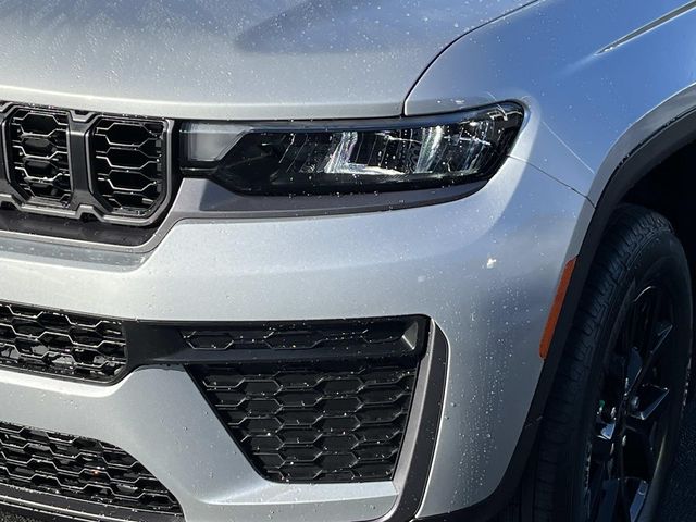 New 2026 Silver Jeep Altitude image 10