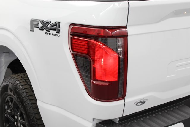 New 2026 White Ford XLT image 7