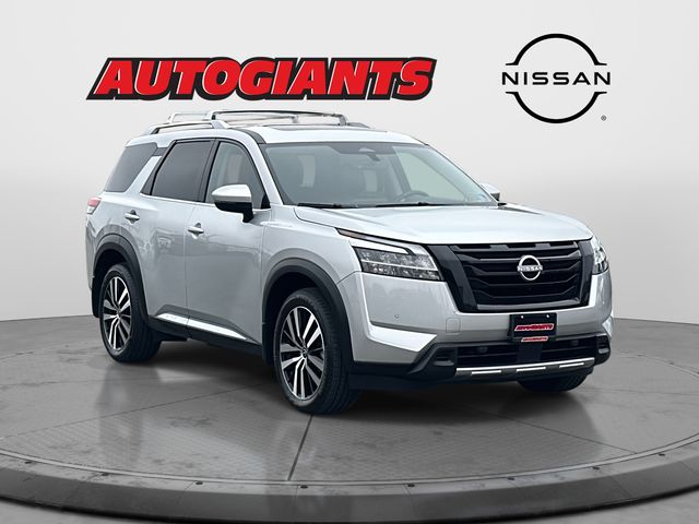2024 Nissan Pathfinder Platinum 4WD