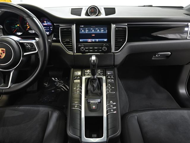 Used 2018 Black Porsche Base image 2