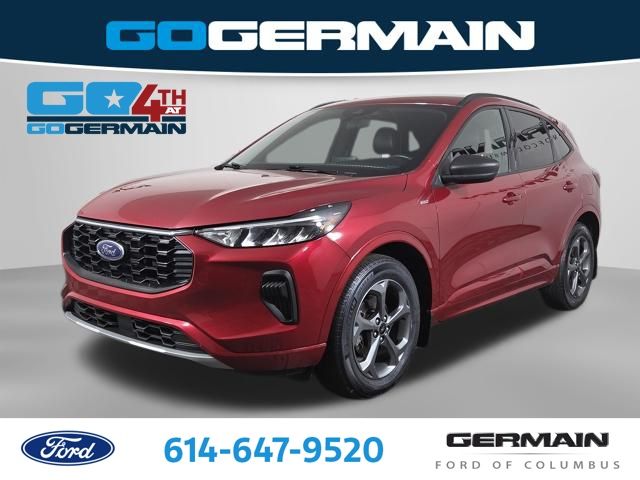 Rapid Red Metallic Tinted Clearcoat 2023 Ford Escape SUV / Crossover All-Wheel Drive 8-Speed Automatic