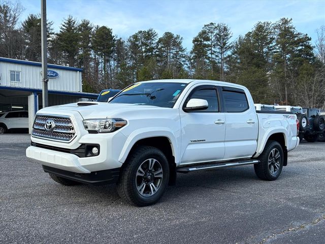 2017 Toyota Tacoma TRD Sport V6 Double Cab 4WD