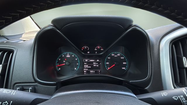 Used 2022 Black GMC Elevation image 16