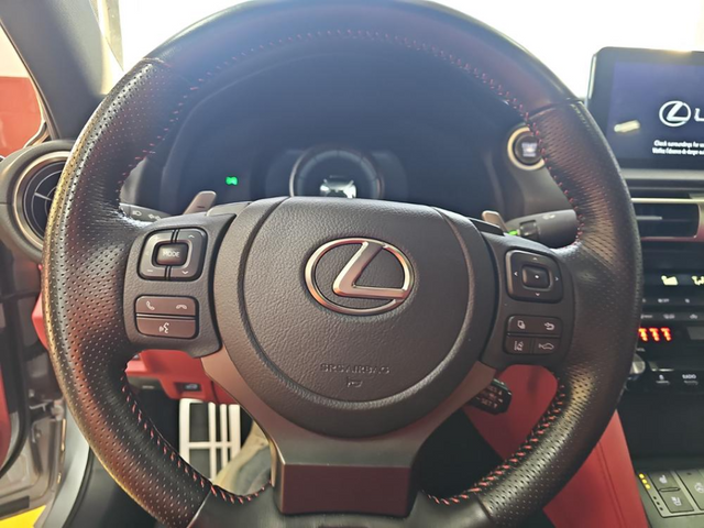 2021 Lexus IS 300 10