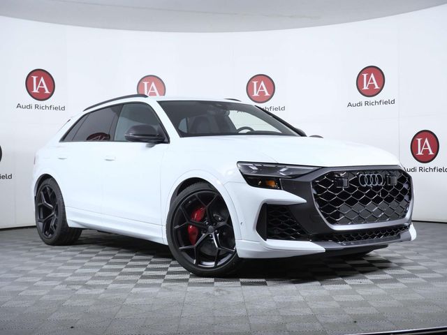 2026 Audi RS Q8 4.0T quattro Performance