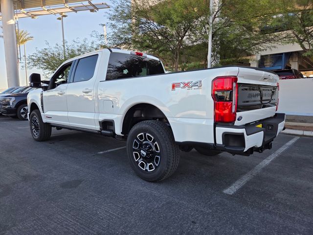 New 2025 Ford Super Duty F-350 Crew Cab Platinum